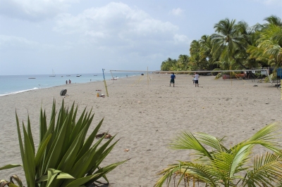 Beachvolleyball im Norden von Martinique (Alexander Mirschel)  Copyright 
License Information available under 'Proof of Image Sources'